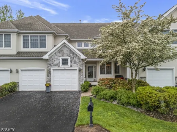 28 Benedict Cres, Bernards Twp., NJ 07920