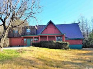 2484 Crump Rd, Lenoir, NC 28645