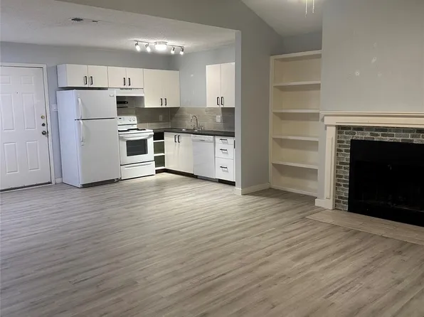2807 Jadewood Ct APT B, Austin, TX 78748