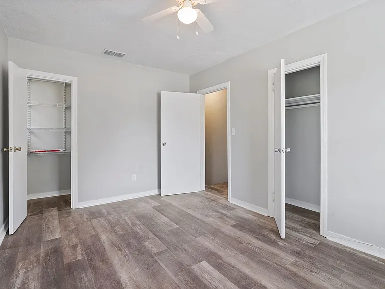 1002 Day Ave — Photo 8