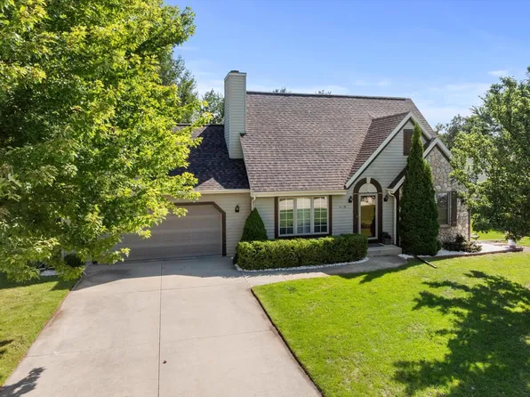 N6193 Woodland Meadows DRIVE, Sheboygan, WI 53083