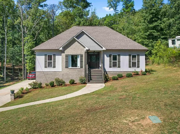 12830 Oak Forest Dr, Lake View, AL 35111