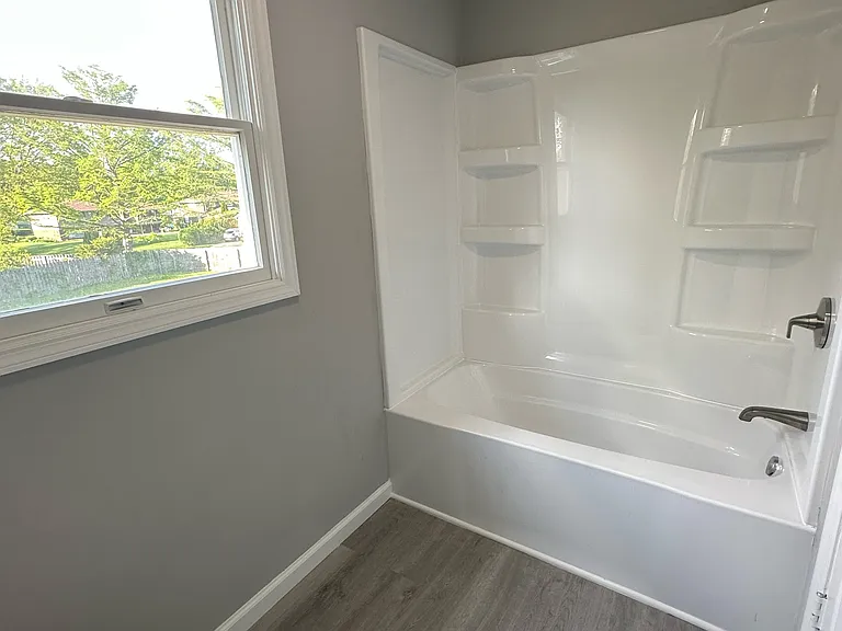 2402 Provine Cir — Photo 17