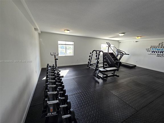 3rd image of 5185 W Flagler St #204
