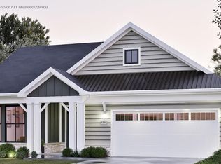 2803 Trailway Ln, Valparaiso, IN 46385