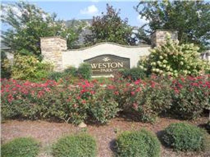 Weston Park Entrance