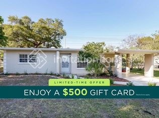 3701 Schwalbe Dr, Sarasota, FL 34235
