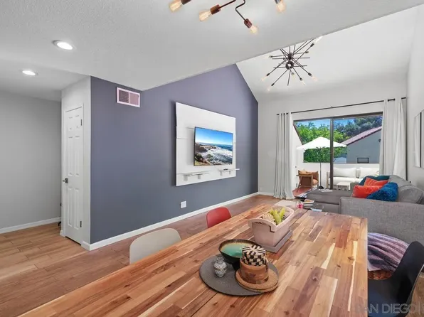 16120 Avenida Venusto APT 17, San Diego, CA 92128