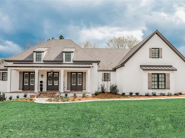 Farmhouse 2100 Plan, Krat Estates