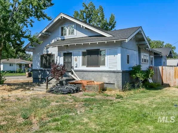 303 Maple Ave, Emmett, ID 83617