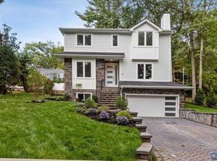 179 Columbus Rd, Demarest, NJ 07627