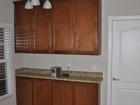 4th image of 135 Redondo Dr #0