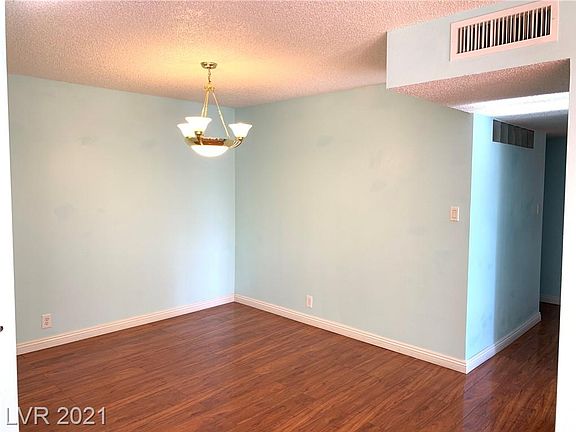 5th image of 745 N Royal Crest Cir Unit 132