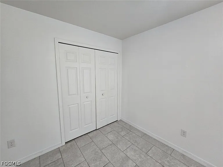 2003 Chiquita Blvd S — Photo 12