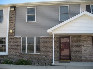 1110 Lockenvitz Ln #3, Bloomington, IL 61704