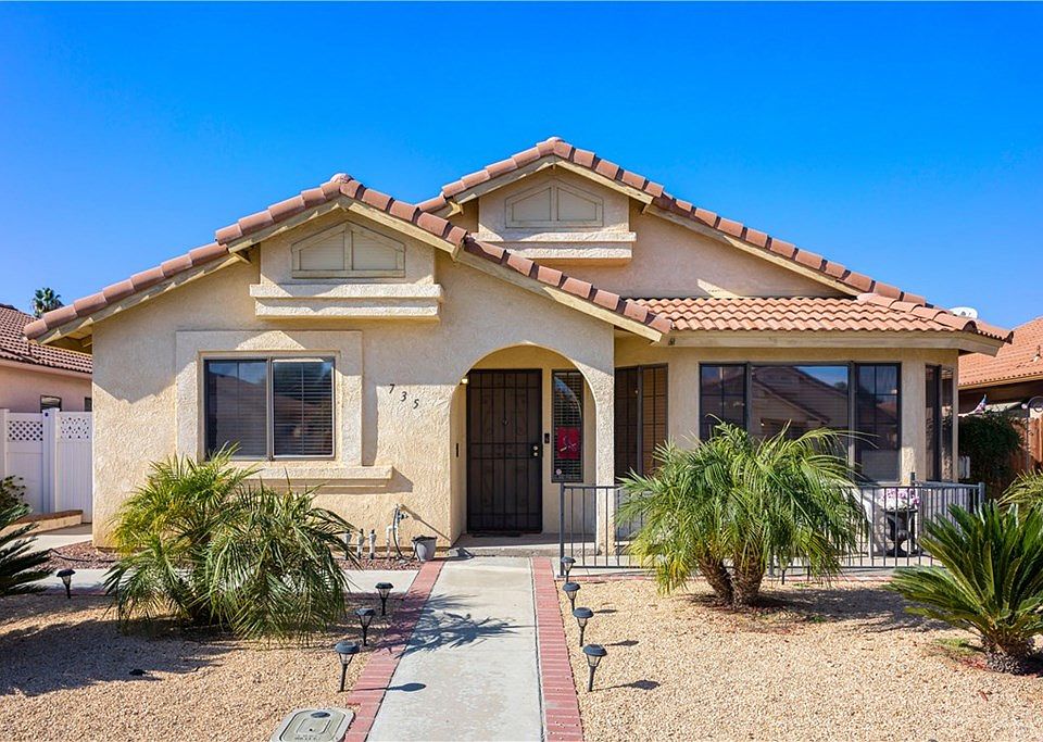 1st image of 735 Alondra Dr