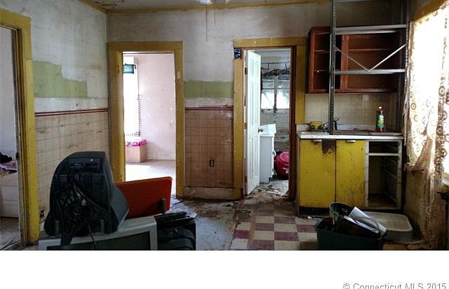 2nd image of 78 Maple Ave