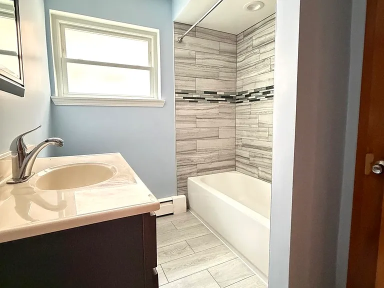 7732 W Addison St #1 — Photo 12