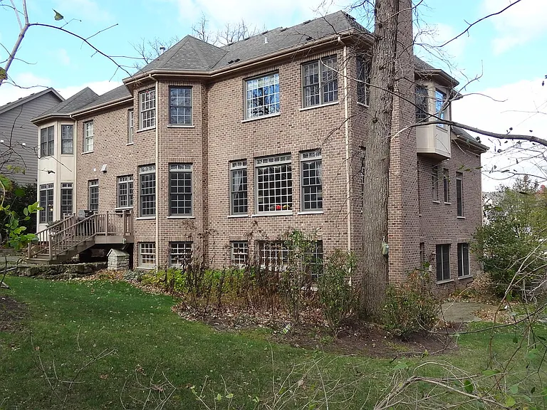 426 W Haleys Hill Ct — Photo 31