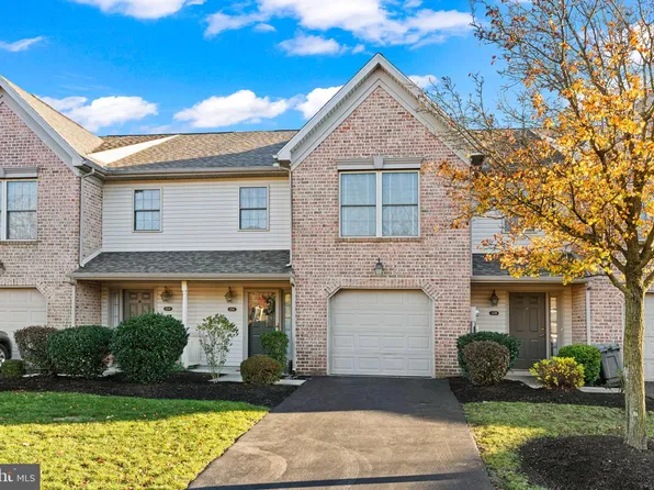 226 Timber View Dr, Harrisburg, PA 17110