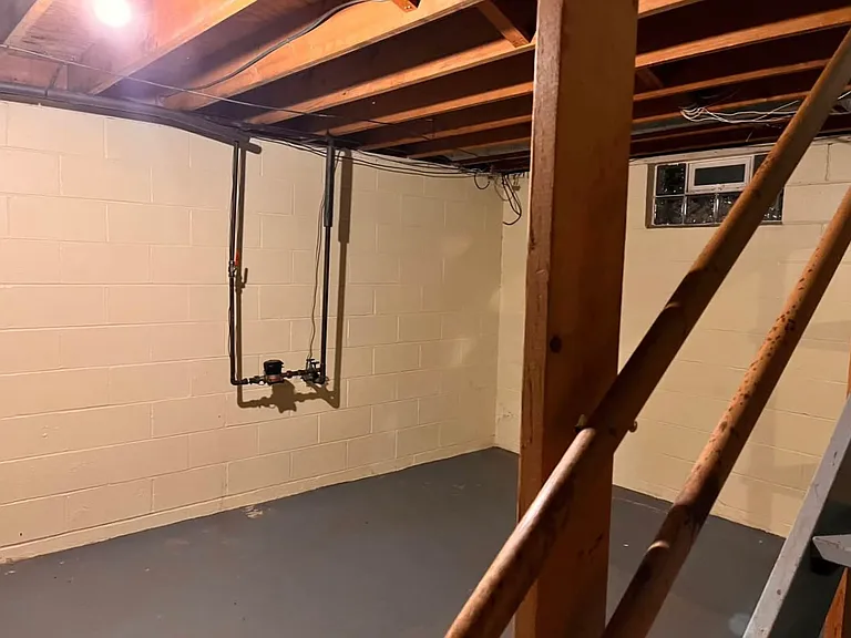 247 Kennedy St #247 — Photo 4