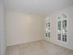 5th image of 703 Hidden Woods Ln