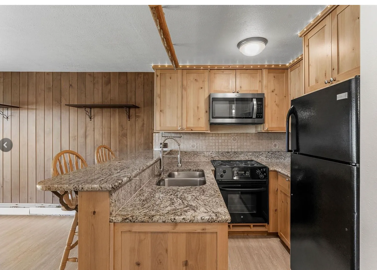 1 bed, 465 sqft, $2,200 — Photo 4