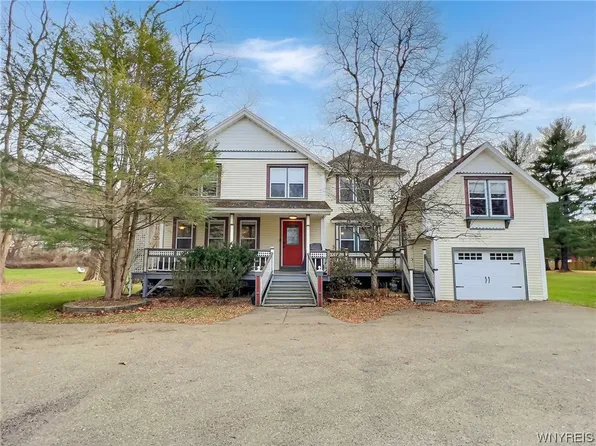 17 E Washington St, Ellicottville, NY 14731