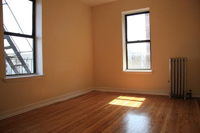 2nd image of 135 Ocean Ave APT 5B