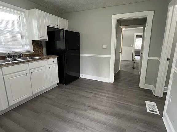 4th image of 717 Brawner St