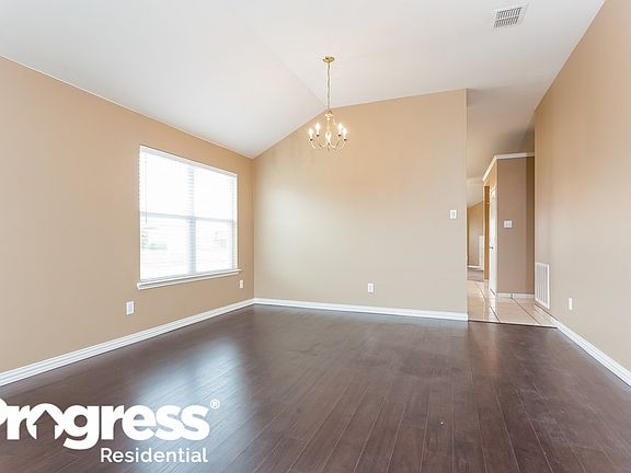 4th image of 354 Dakota Dr