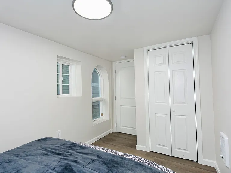 3833 S G St — Photo 10