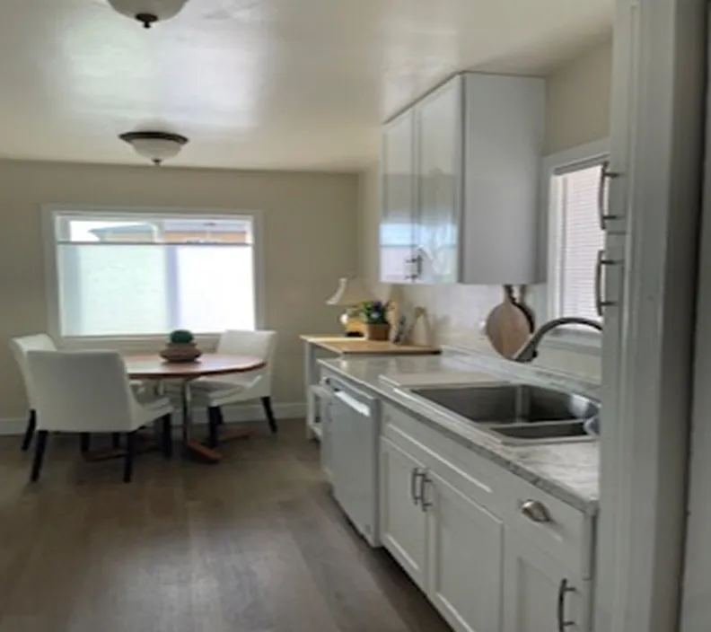 1 bed, 650 sqft, $2,700 — Photo 2