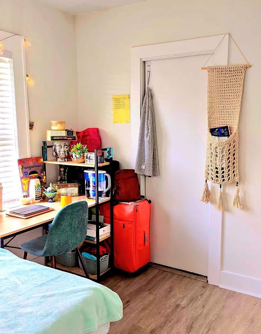 4 bed, 5.0 bath, 2800 sqft, $970 — Photo 3
