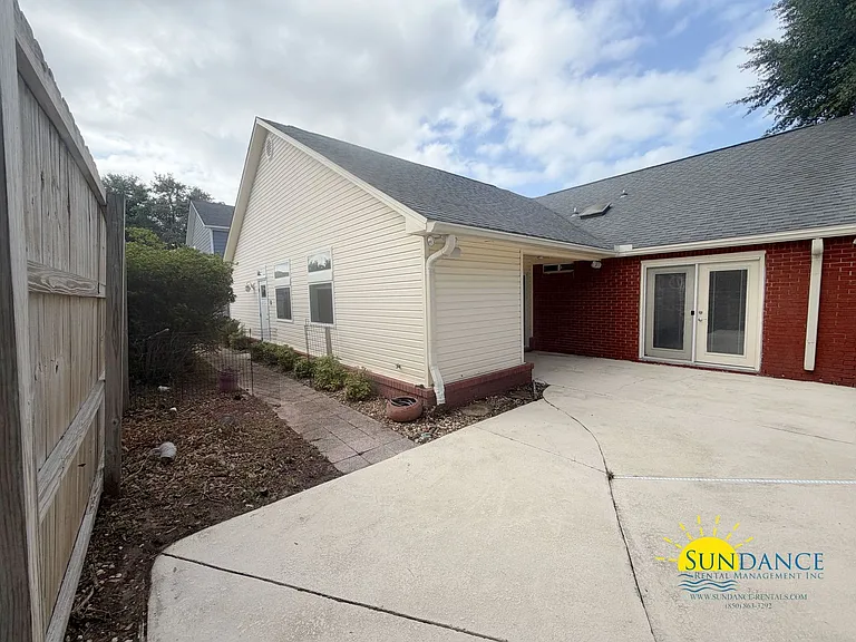4504 Boca Dr — Photo 37