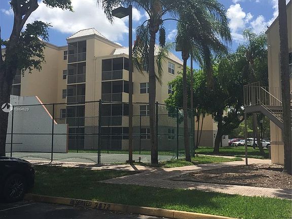 4th image of 8160 Geneva Ct APT 313