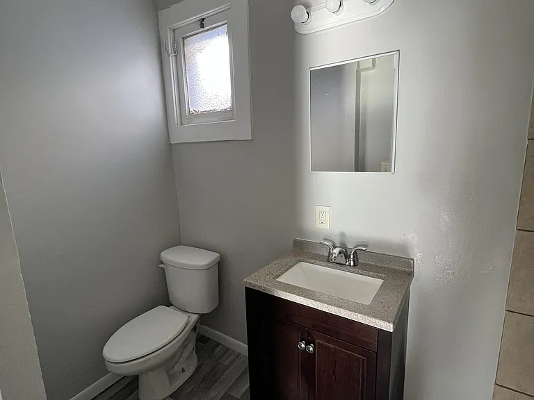 2154 Dowd Ave #1 — Photo 3