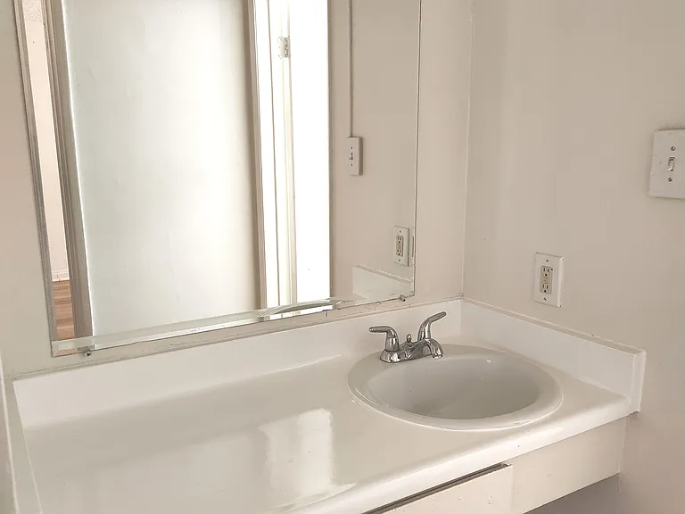 6832 Sepulveda Blvd #113 — Photo 7