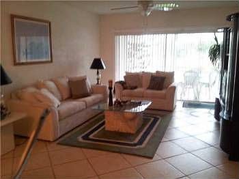 4th image of 2801 N Palm Aire Dr APT 208