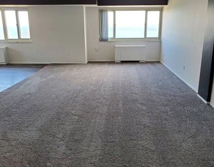 Shoreham Apartments — Photo 3