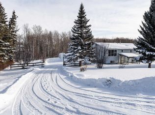 2228 Parkland Dr, Parkland County, AB T7Y2L2
