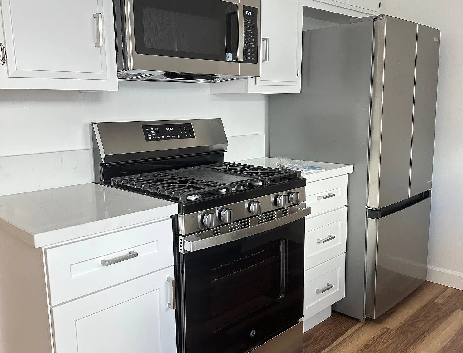 2 bed, 1.5 bath, 850 sqft, $2,750 — Photo 4
