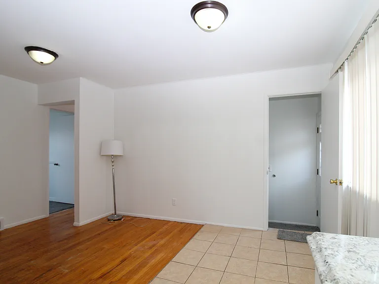 25815 Midway St — Photo 5