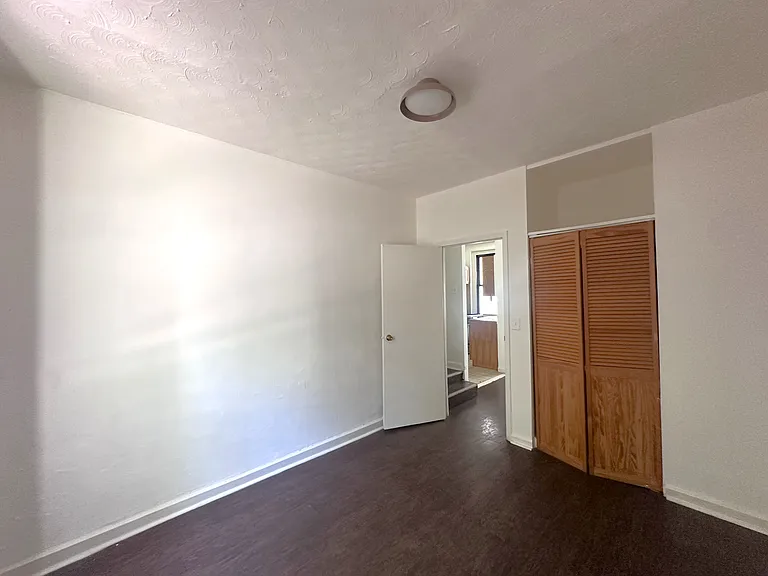 21-58 35th St #1A — Photo 11