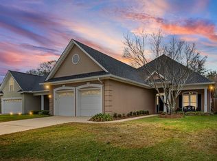 727 Natchez Trail Ct, Mobile, AL 36609