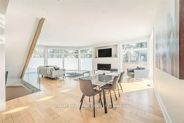 3279 Lakeshore Rd — Photo 12