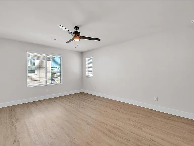 9312 Curious Squirrel St — Photo 20
