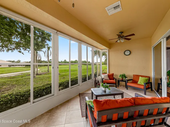 8051 Daventry Dr, Melbourne, FL 32940