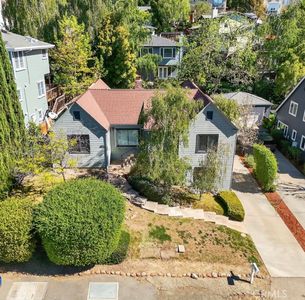 938 Leo Way, Oakland, CA, 94611