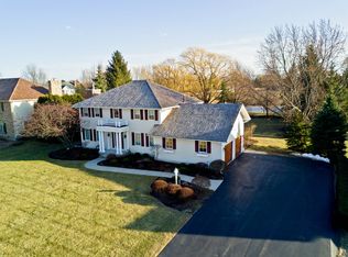 17837 W Pond Ridge Cir, Gurnee, IL 60031